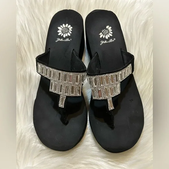Yellow Box Alexandria Rhinestone Flip Flops Size 10 - Picture 4 of 12